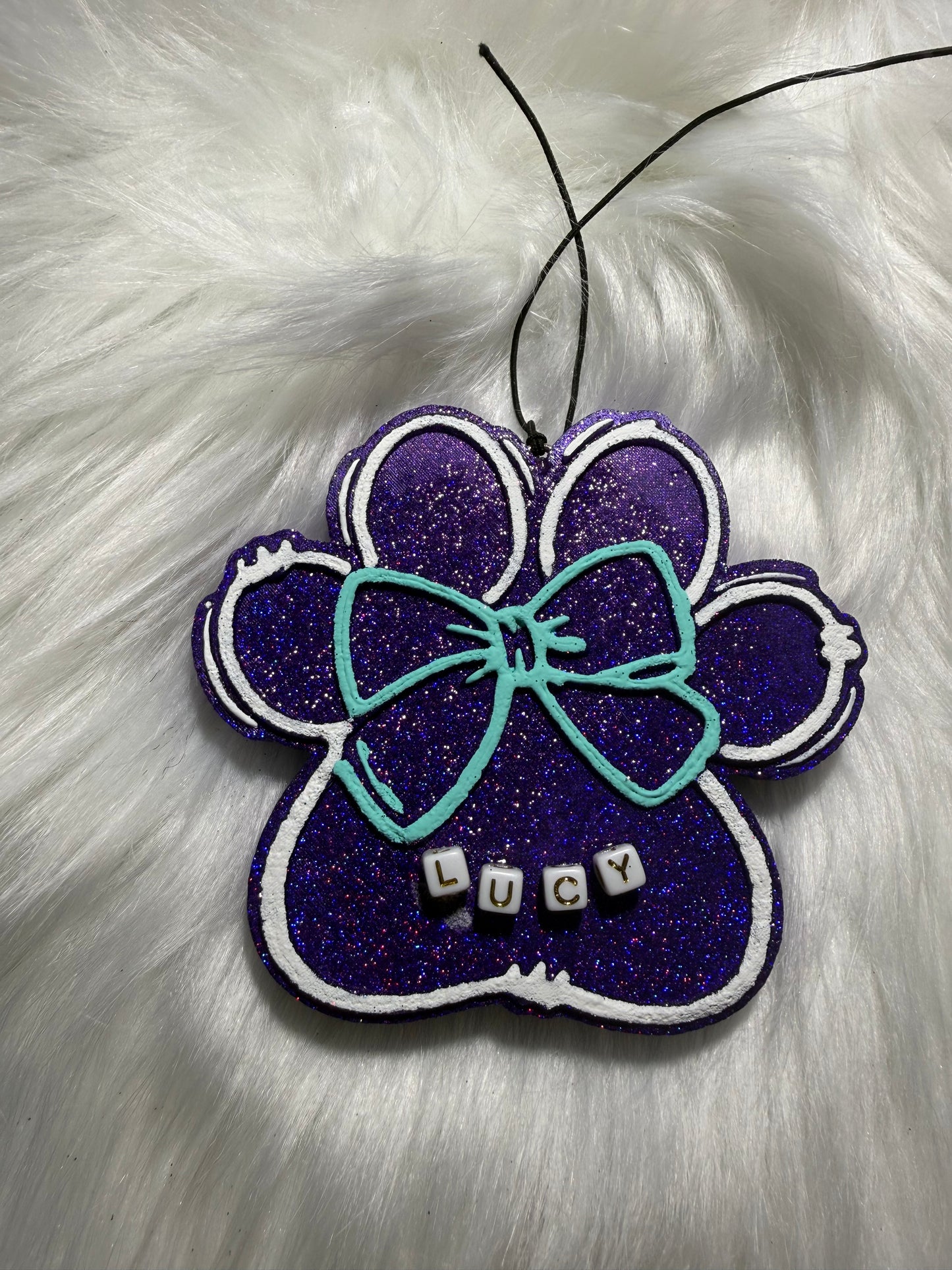 Paw with beaded name