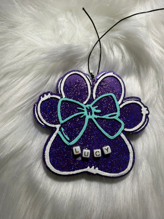 Paw with beaded name