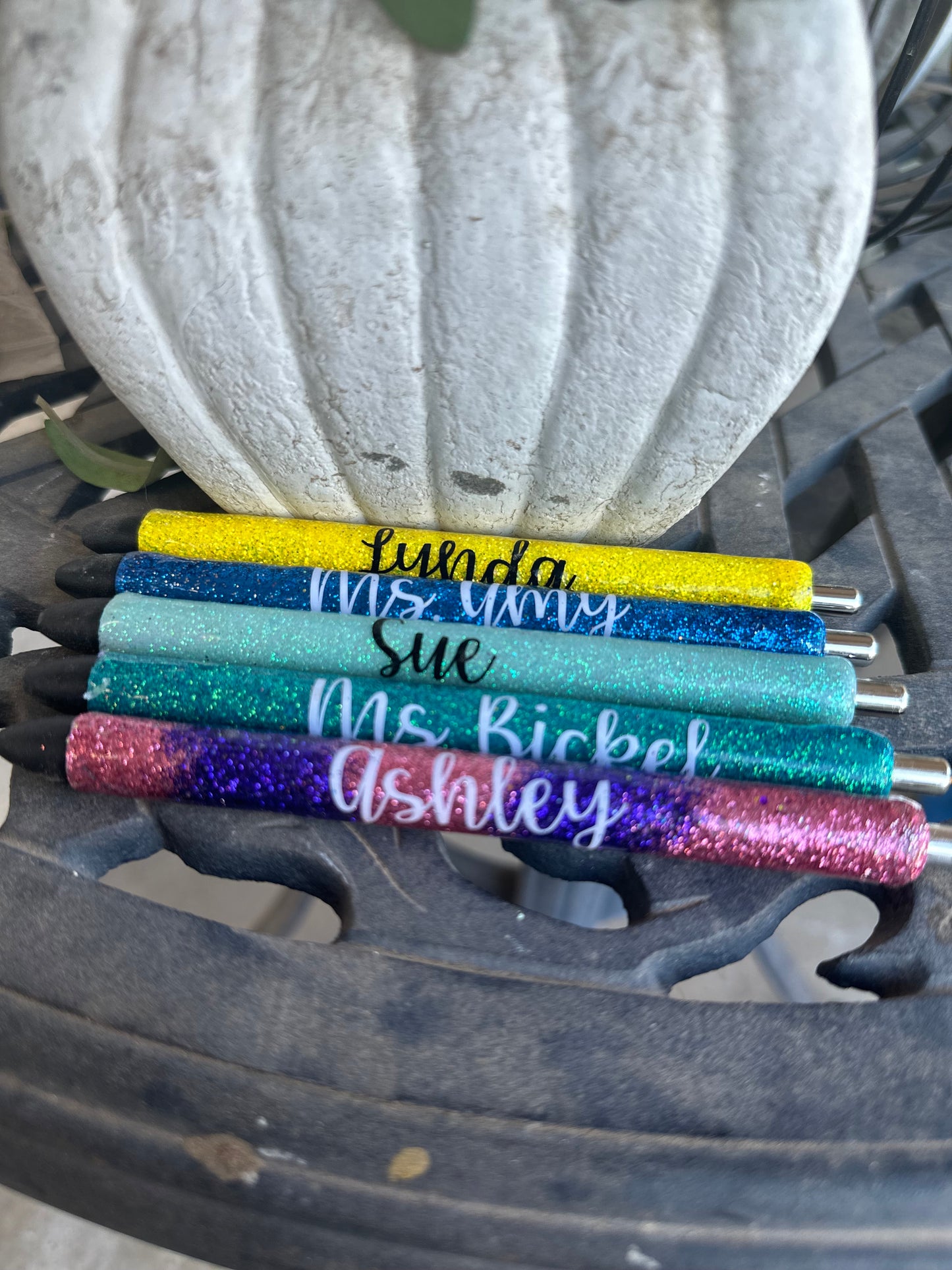 Personalized pens (more than one color and personalization)
