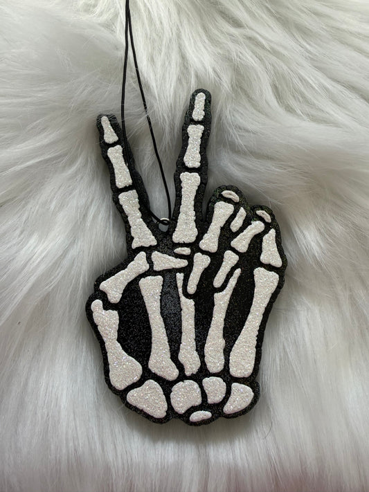 Peace skelly