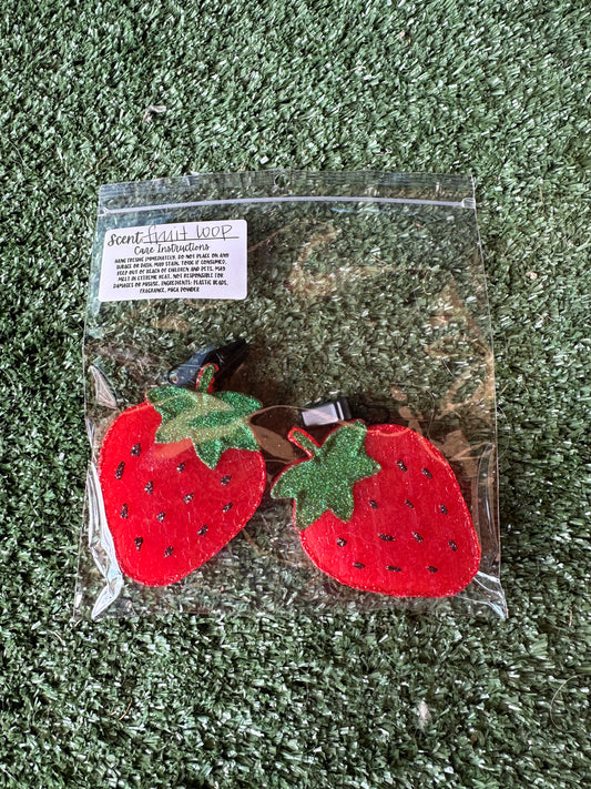 Strawberry vent clips