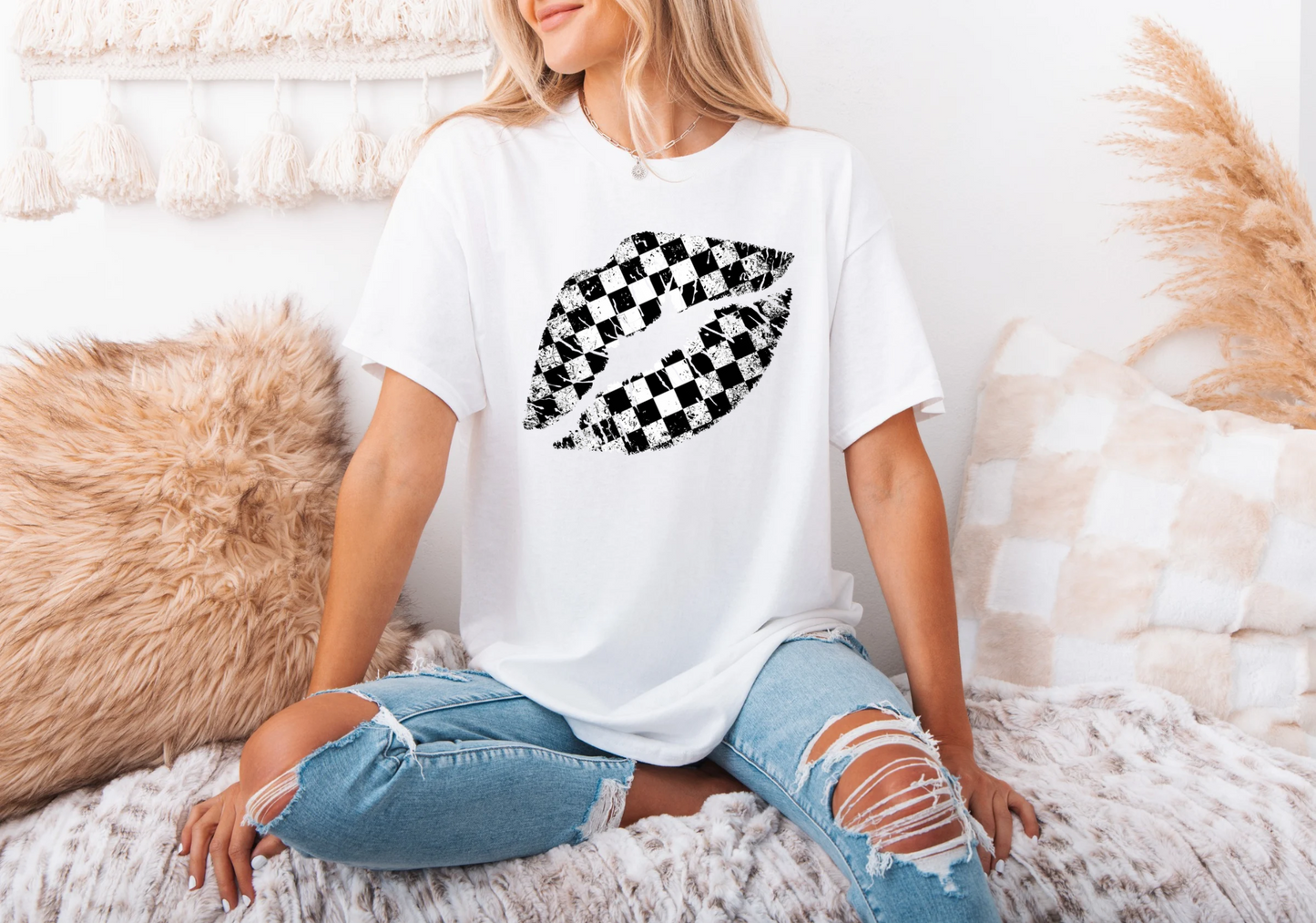 Short sleeve shirt with screen print (ONE SIDED)