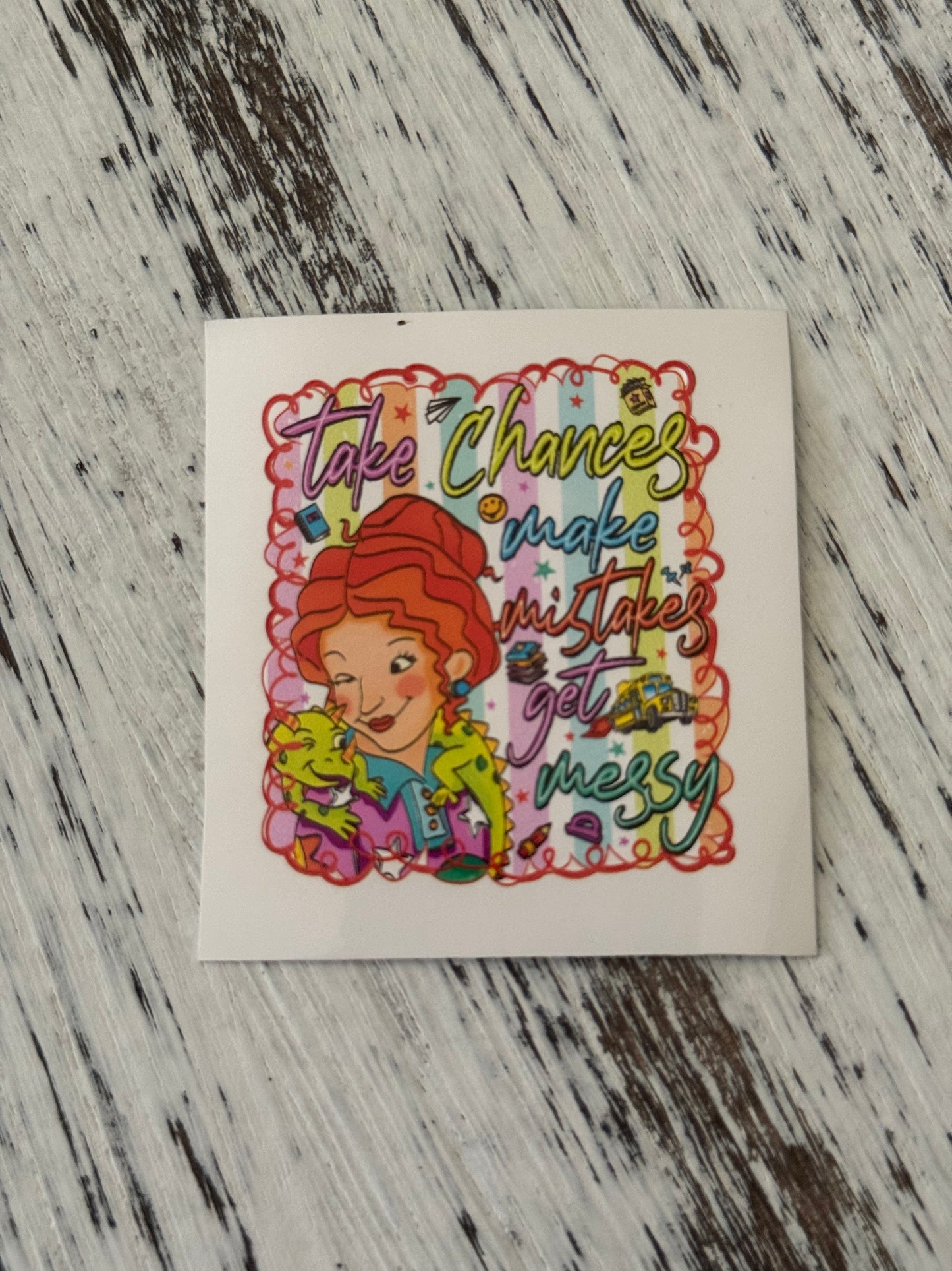 Magsafe phone grip with attachment pieces
