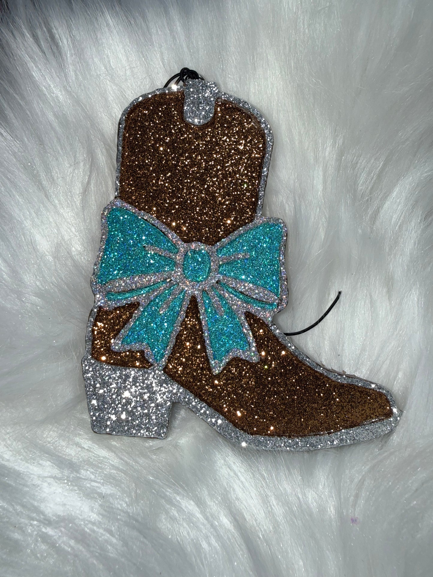 Cowgirl boot with bow